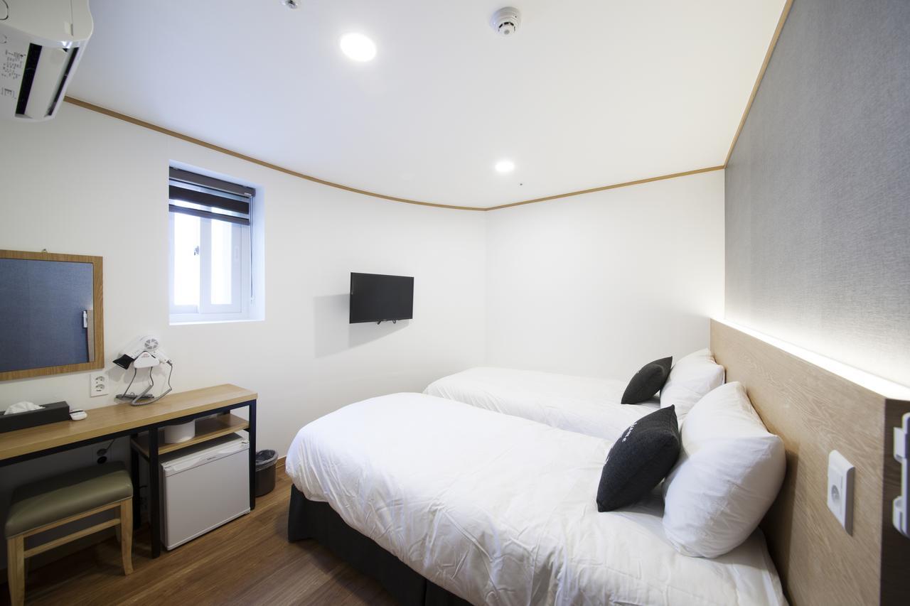 Cioharu Guesthouse Gwanganri Busan Dış mekan fotoğraf