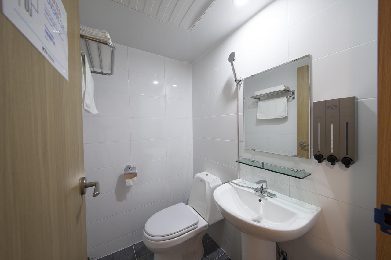 Cioharu Guesthouse Gwanganri Busan Dış mekan fotoğraf